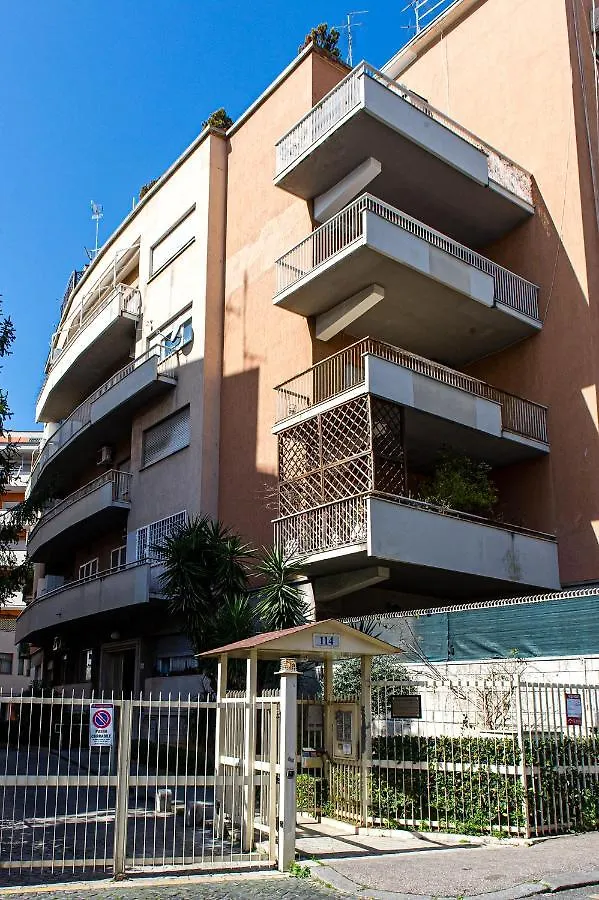 Holiday home Michelangelo Apartment Rome