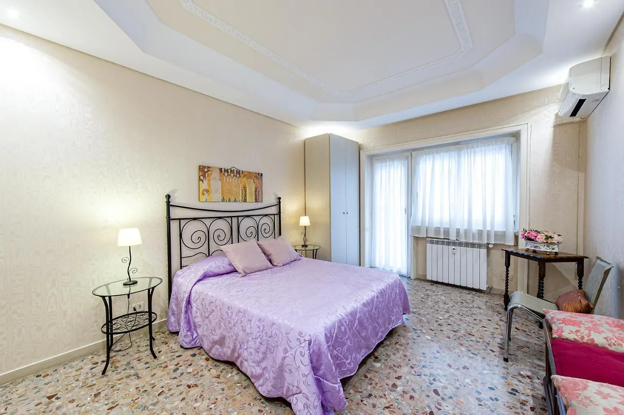 Michelangelo Apartment Rome Italy